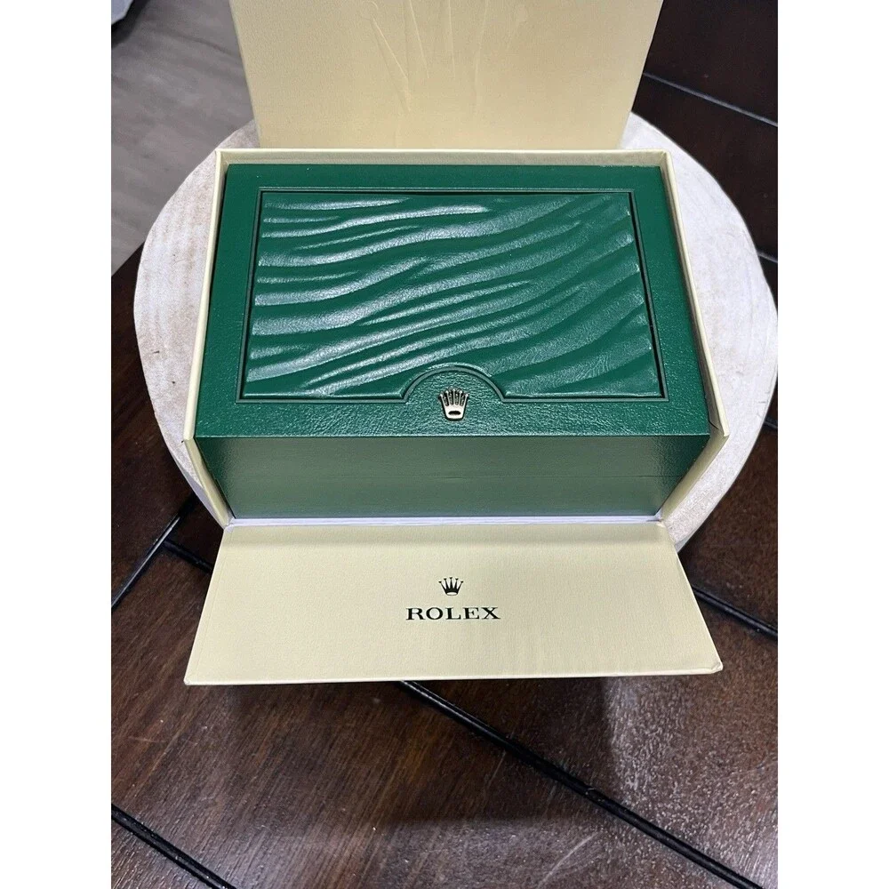 Official Rolex Green Wave Watch Box Oyster M 39139.04 Cream Outer Sleeve Cushion